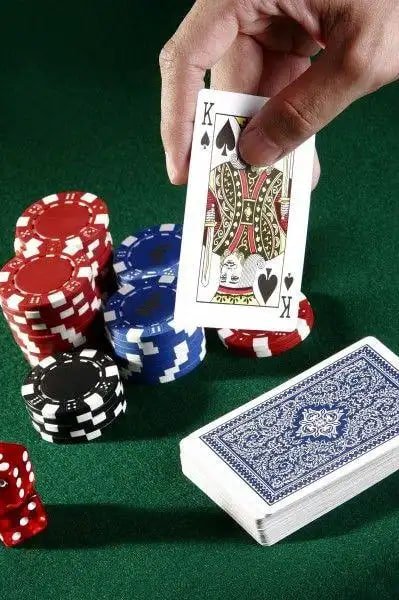 Pengalaman bermain mobile di abadi126 dengan dukungan mitra konten berkualitas